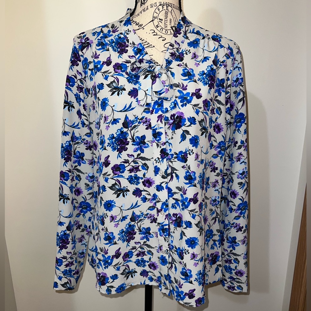 Maggie Sweet Vintage Blue Floral  Blouse Tie Neck Button Up Cottagecore